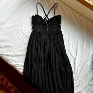 Urban Outfitters strappy midi dress. Size M